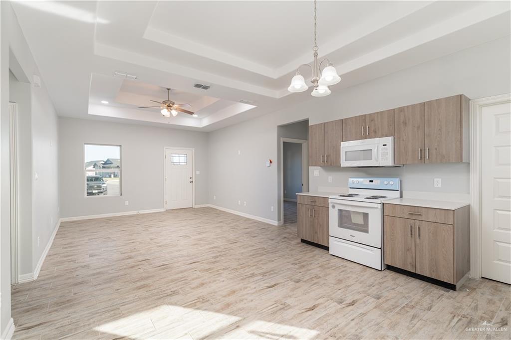 1501 Hope Drive, Mercedes, Texas image 7