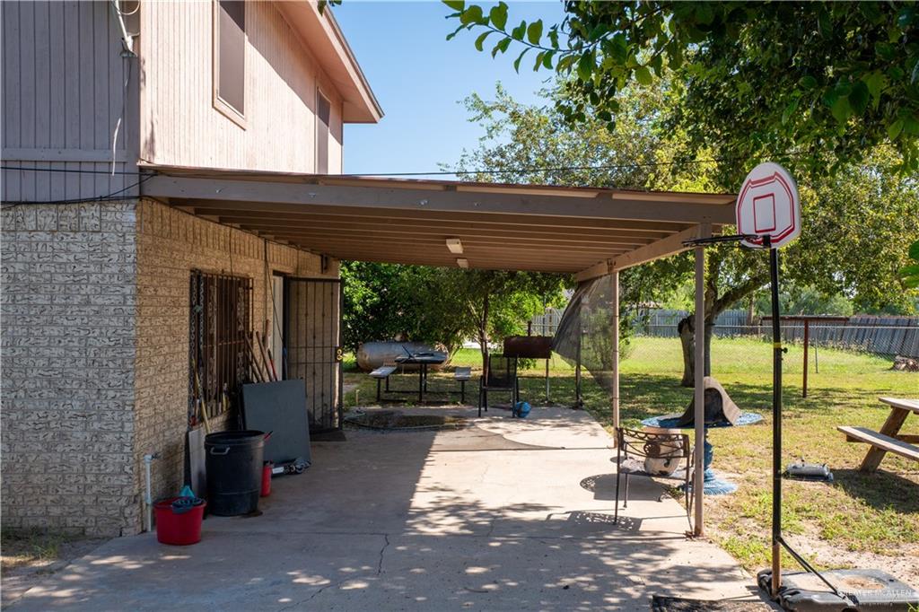 117 S 11th Street, Penitas, Texas image 1