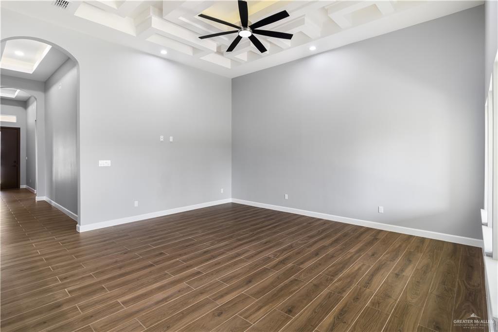 3000 N Alyna Avenue, Edinburg, Texas image 10