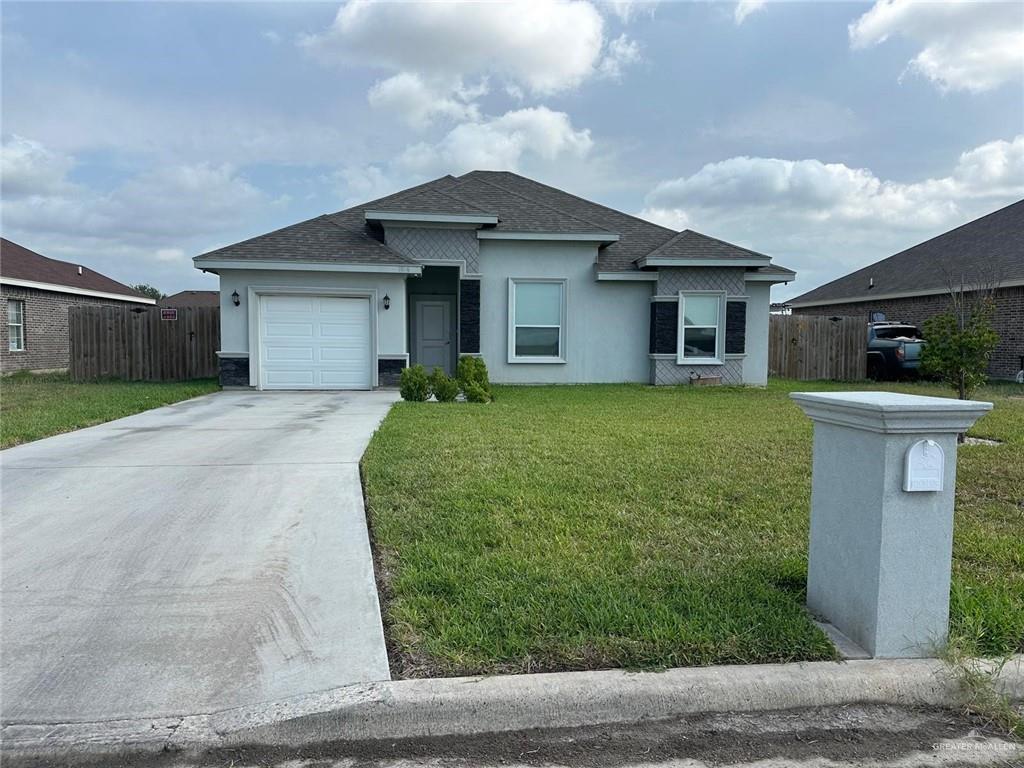 1076 W Gem Avenue, Raymondville, Texas image 1