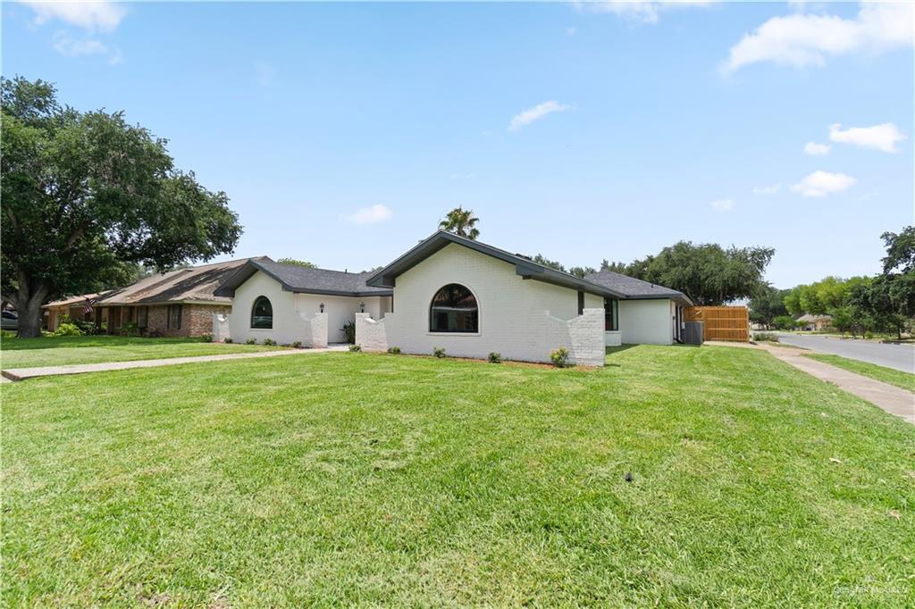 400 Kerria Avenue, McAllen, Texas image 22