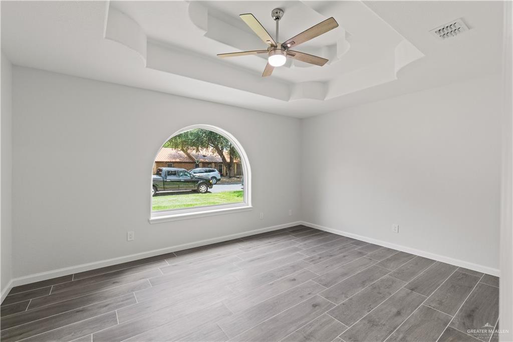 400 Kerria Avenue, McAllen, Texas image 16