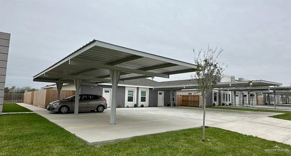 3013 W DRIFTWOOD ST UNIT 1, EDINBURG, TX 78541 - Image f5e0e23bf02090b6b02e7f9d988ae88b/1009481637