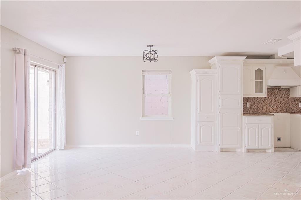 2723 Paseo Encantado Street, Mission, Texas image 14