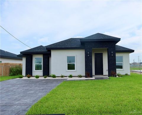 Homes For Sale - 348 Coro Street<br/> Hidalgo County, Donna, TX 78537