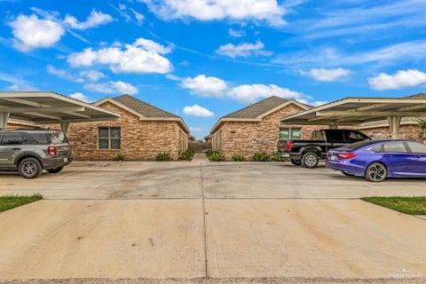 Apartment For Rent - 2704 E Eisenhower Avenue #3<br/> Hidalgo County, Alton, TX 78573