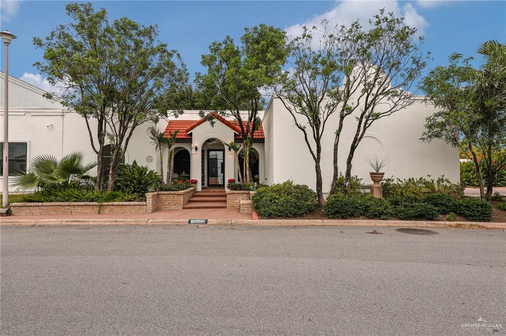 125 E Tearose Avenue, McAllen, Texas image 1