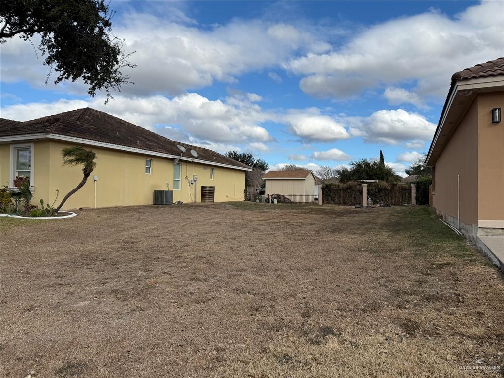 1707 S Bilbao Street, Pharr, Texas image 4