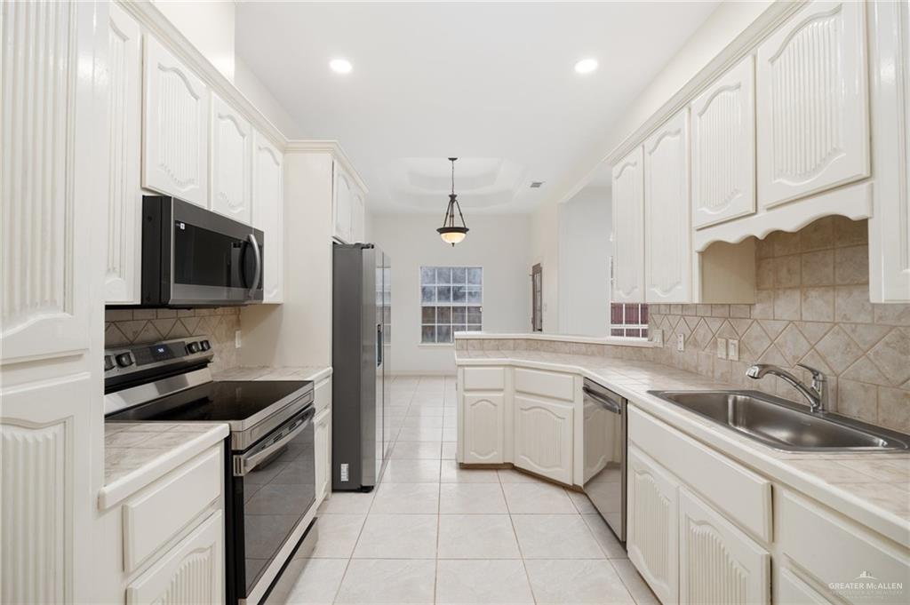 5107 N 24th Lane, McAllen, Texas image 6