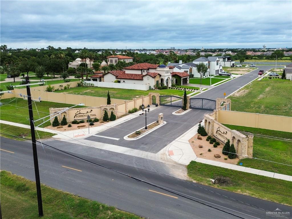 8901 N 9th Street, McAllen, Texas image 2
