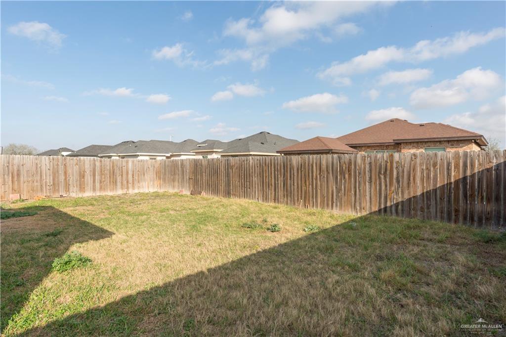 1105 W Eisenhower Avenue, Alton, Texas image 14