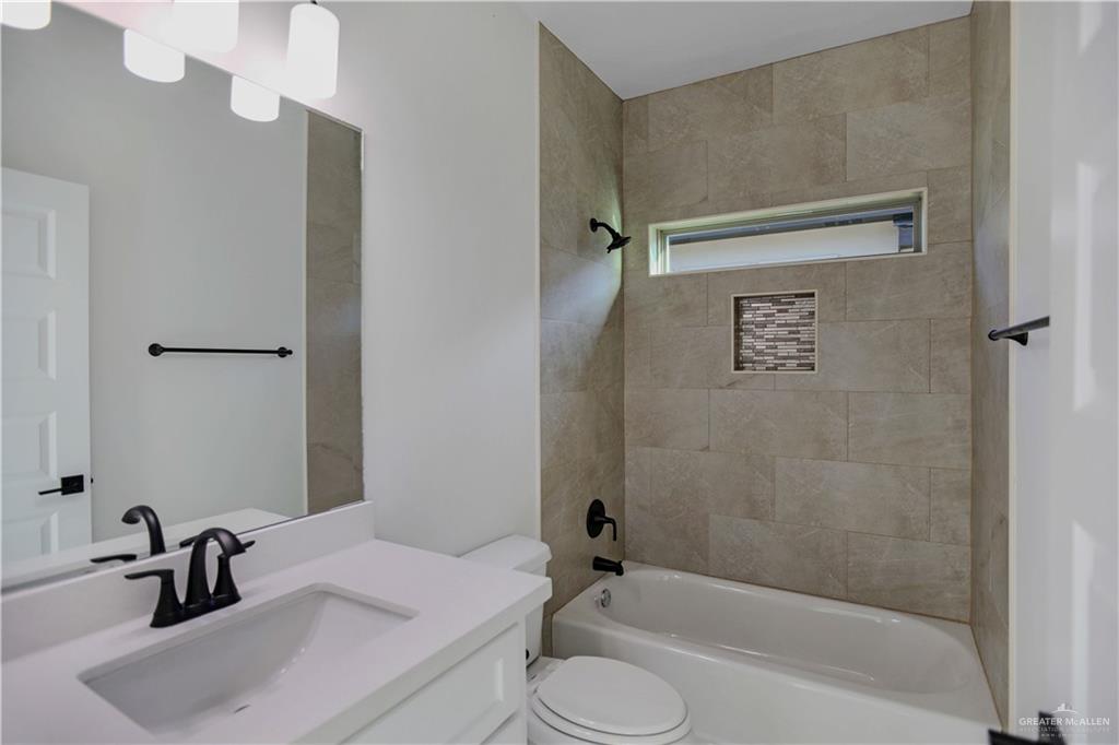 3025 N Adler Avenue, Edinburg, Texas image 14