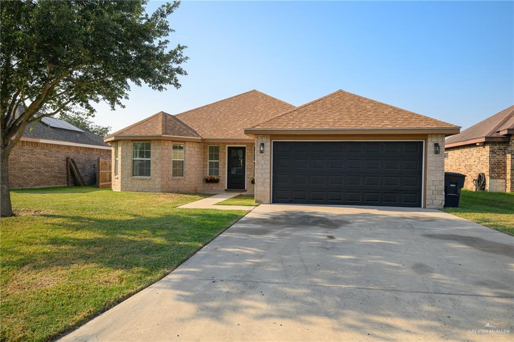 206 Mockingbird Lane, La Villa, Texas image 3