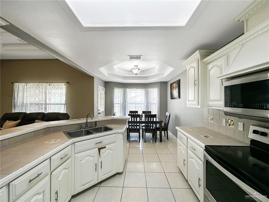 700 Via Cantera Drive, San Juan, Texas image 6