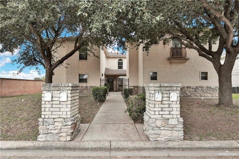 Apartment For Rent - 2102 Kimberly Lane #4<br/> Edinburg, TX 78541