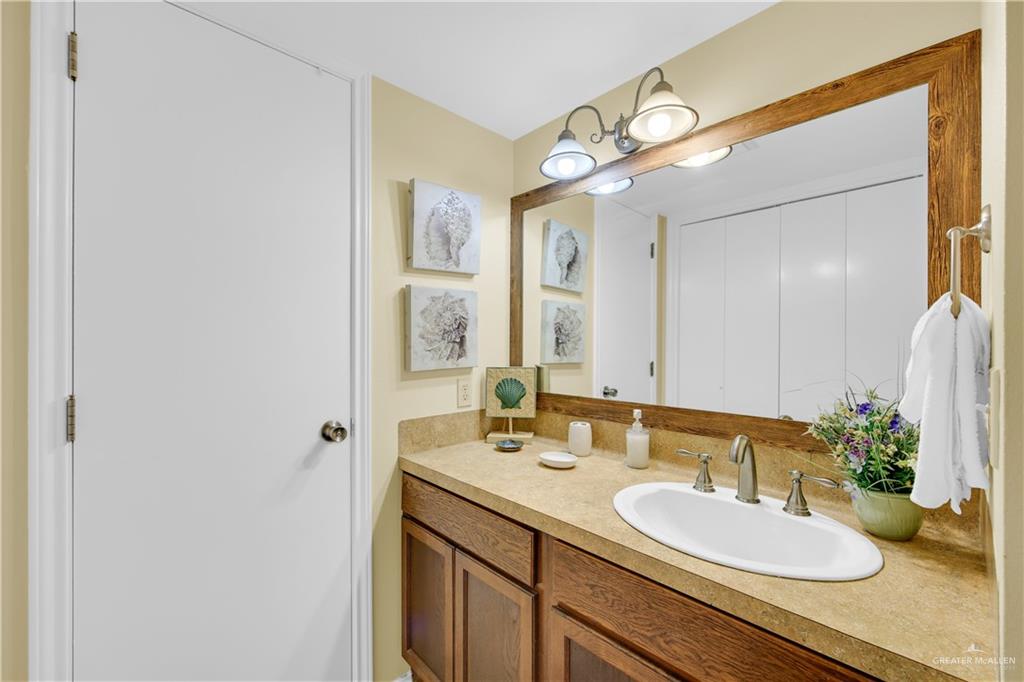 200 Padre Boulevard 3208C