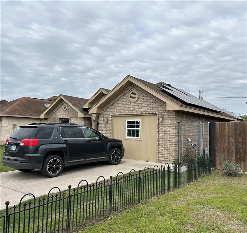 8601 Las Palmas Drive, Pharr, Texas image 2