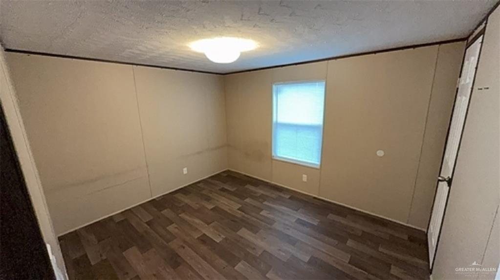 551 Nirvana Street, Weslaco, Texas image 4