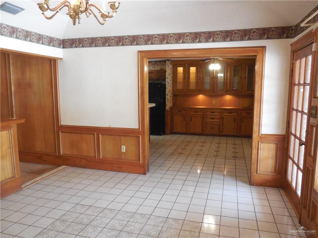 McAllen, Texas 78504, United States, 3 Bedrooms Bedrooms, ,3 BathroomsBathrooms,Residential,Pending,60402