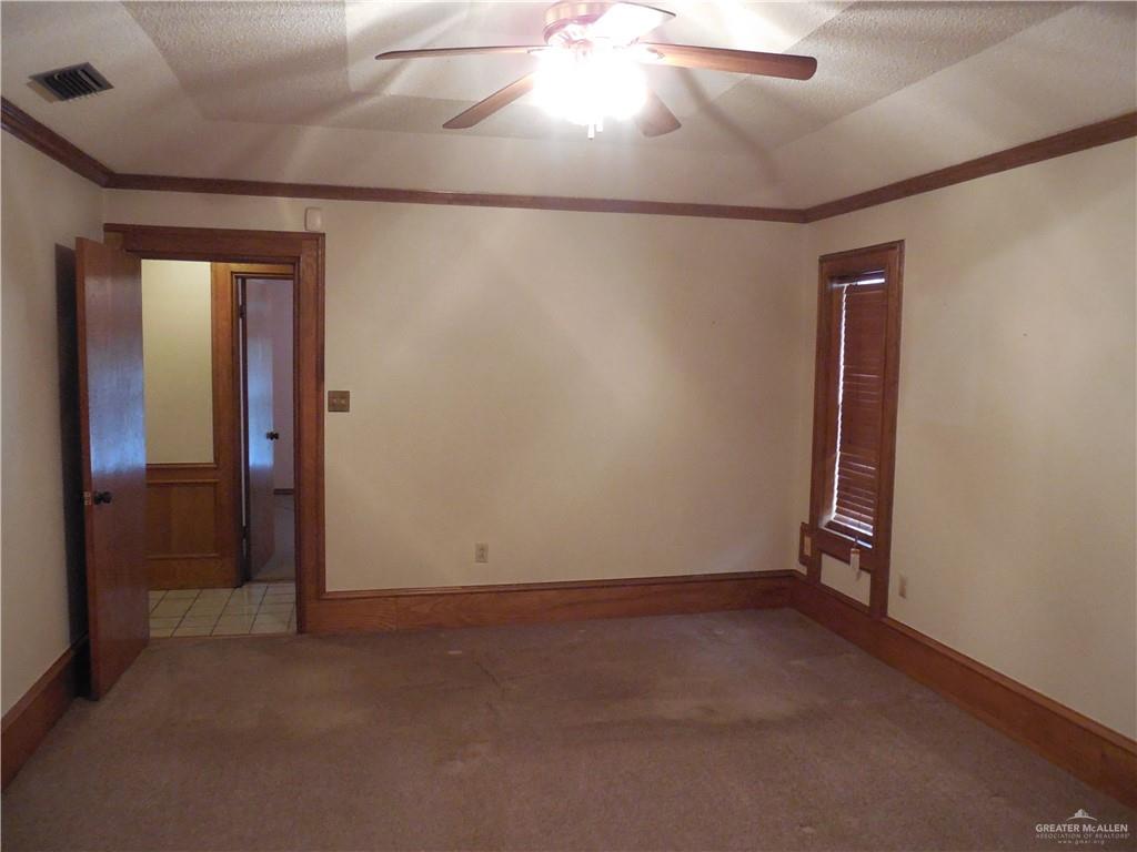 McAllen, Texas 78504, United States, 3 Bedrooms Bedrooms, ,3 BathroomsBathrooms,Residential,Pending,60402