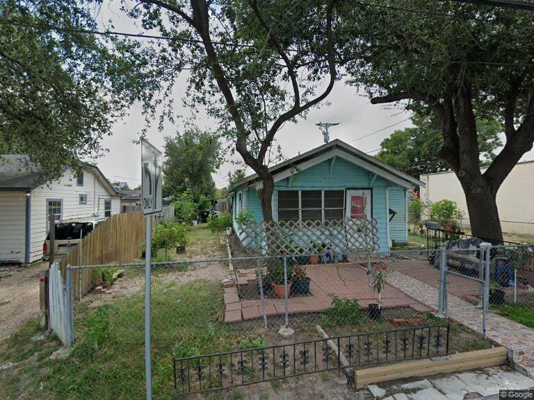 407 W 6th Street, Weslaco, Texas image 1