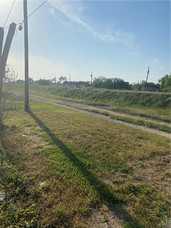 132 Valle Vista Drive, Elsa, Texas image 6
