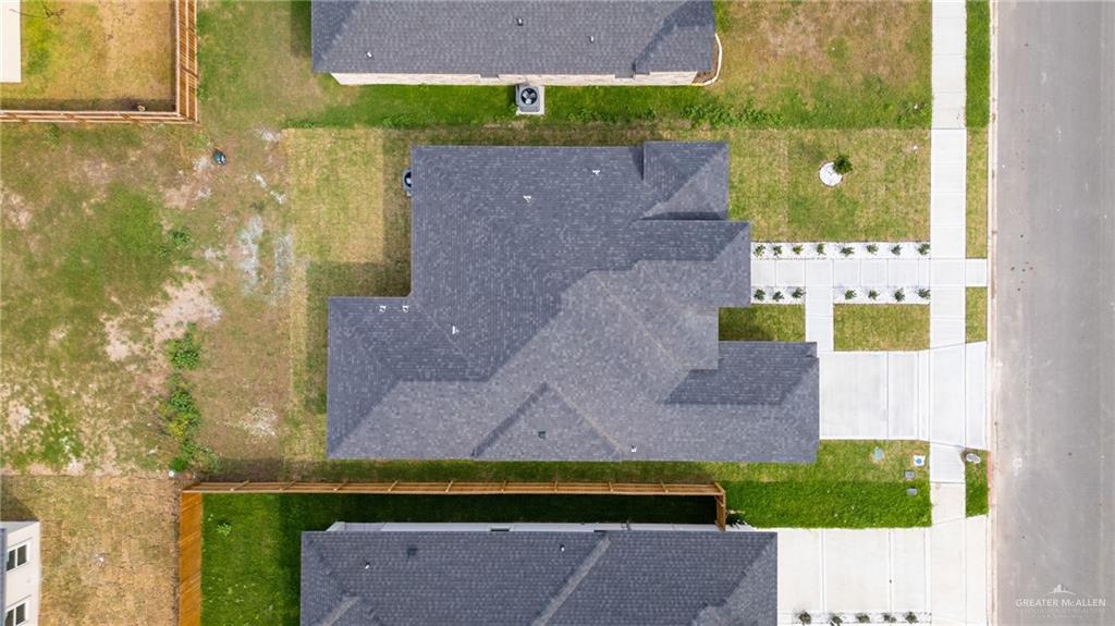 5933 N Gira Del Sol Street, Edinburg, Texas image 19