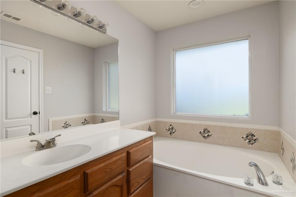 4721 W Jasmine Avenue, McAllen, Texas image 10