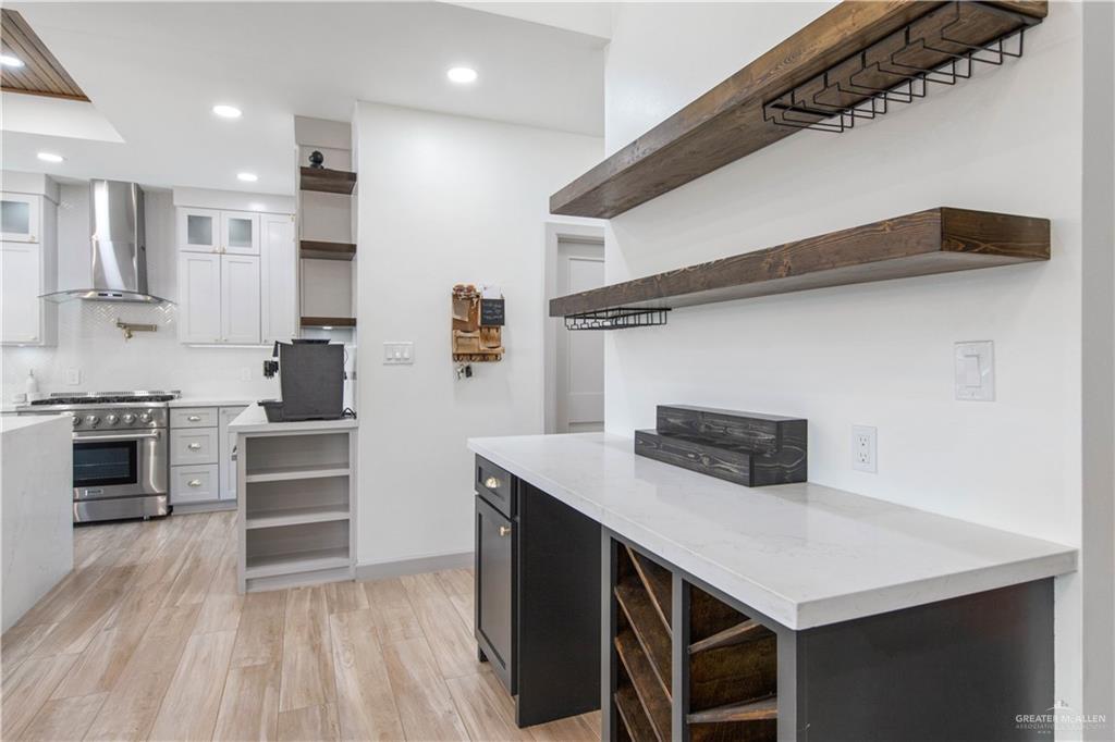 7024 Lago Vista Boulevard, Brownsville, Texas image 20