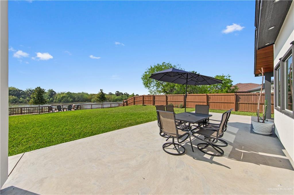 7024 Lago Vista Boulevard, Brownsville, Texas image 41