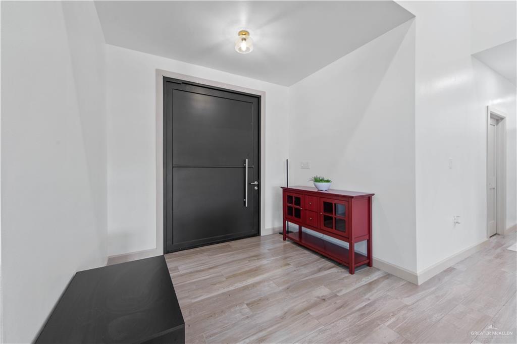 7024 Lago Vista Boulevard, Brownsville, Texas image 33