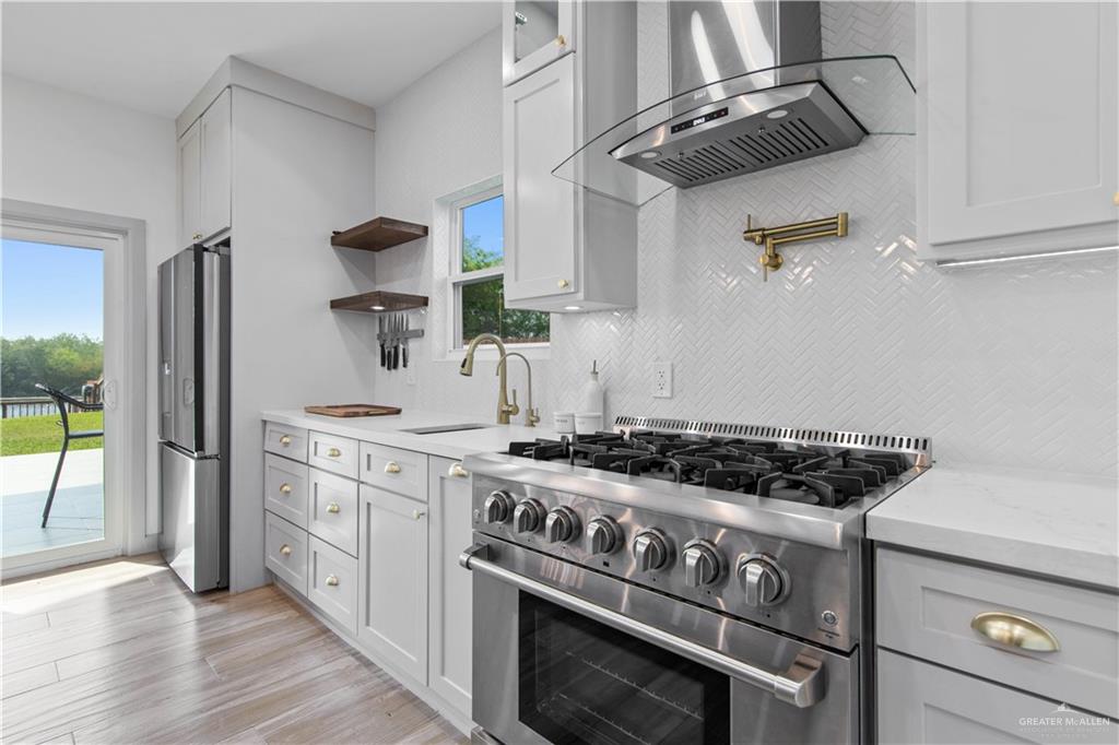 7024 Lago Vista Boulevard, Brownsville, Texas image 17