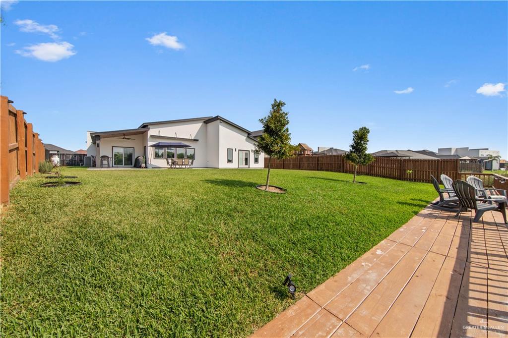 7024 Lago Vista Boulevard, Brownsville, Texas image 42