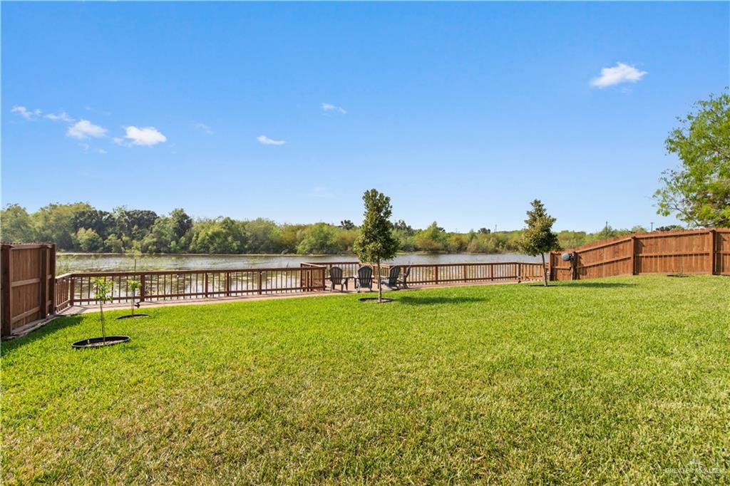 7024 Lago Vista Boulevard, Brownsville, Texas image 45