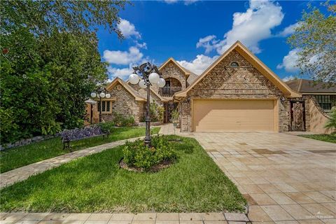 Homes For Sale - 228 Oak Ridge Drive<br/> Rio Grande City, TX 78582