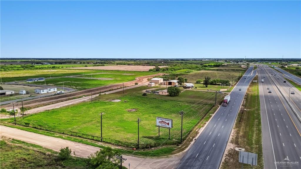 9001 E Expressway 83
