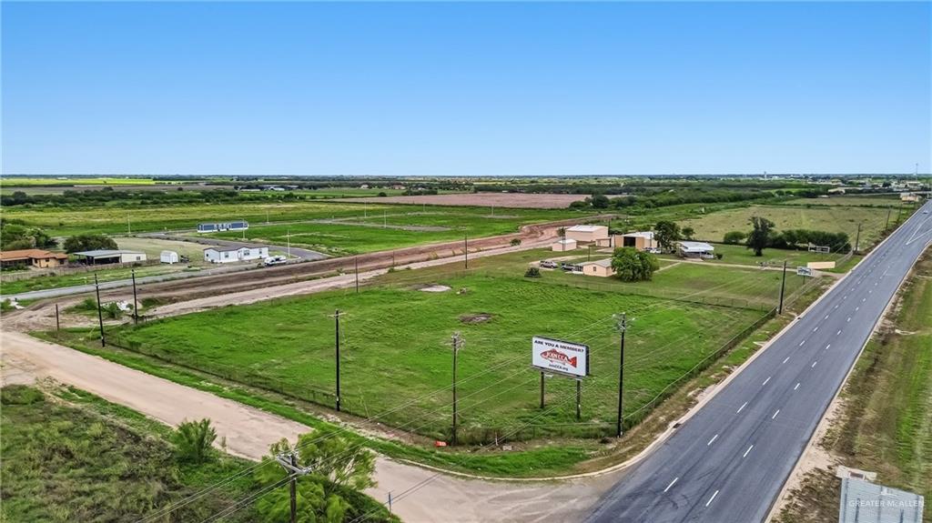 9001 E Expressway 83