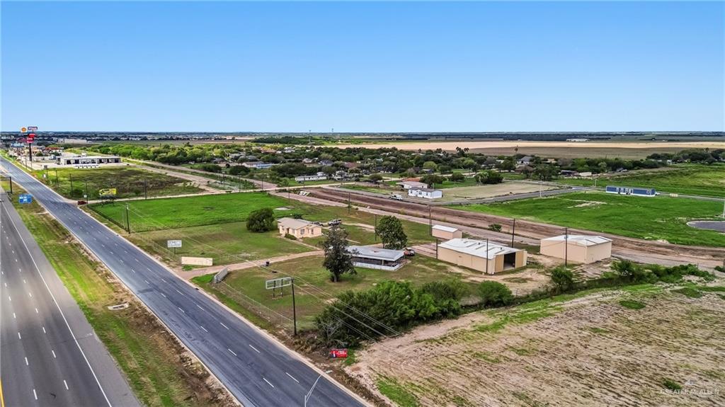 9001 E Expressway 83