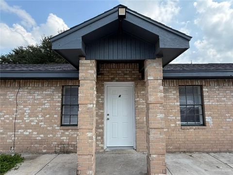 Apartment For Rent - 2612 Mile 17 1/2 Street #4<br/> Edinburg, TX 78539