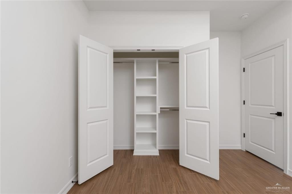 2019 Blue Sky Drive, Weslaco, Texas image 18