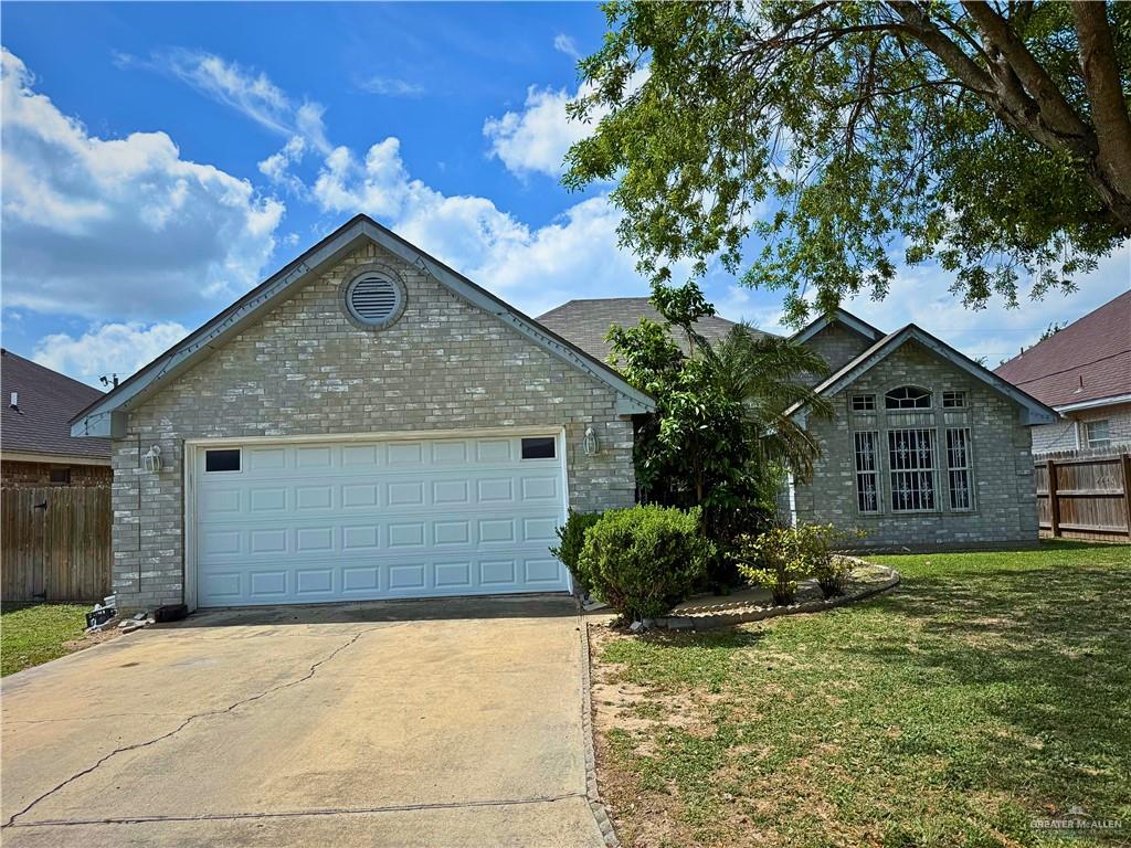128 Amy Drive, San Juan, Texas image 1