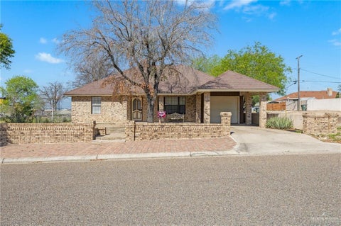 Homes For Sale - 89 Dr Mario E Ramirez Avenue<br/> Roma, TX 78584