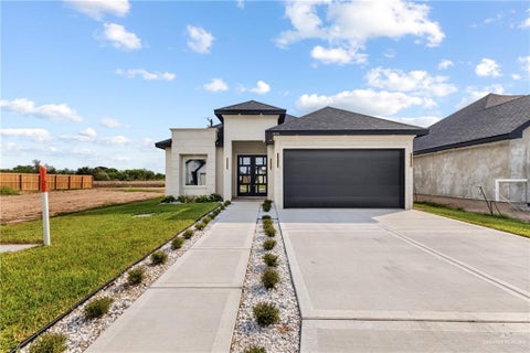 Photo of 4104 Carol Lane, Edinburg, TX 78542 (MLS # 516936)