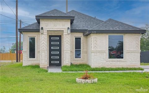 Photo of 620 N Oaxaca Street, Alton, TX 78573 (MLS # 491463)