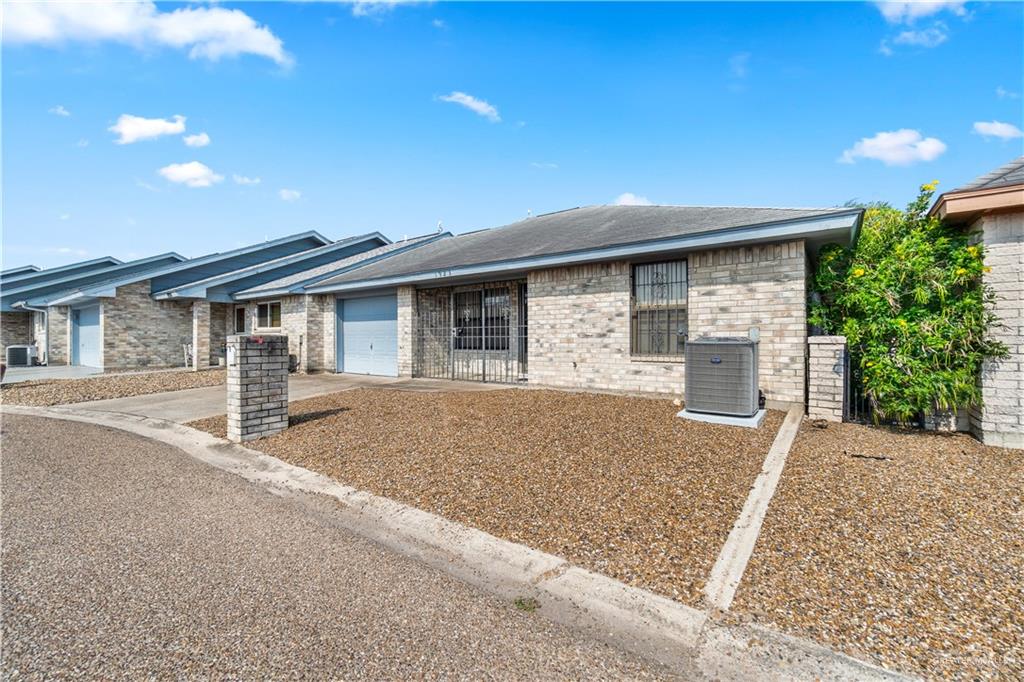 1923 Stadler Drive, Mission, Texas image 3