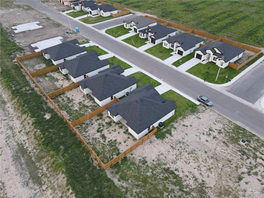 345 Leon Avenue, Elsa, Texas image 24