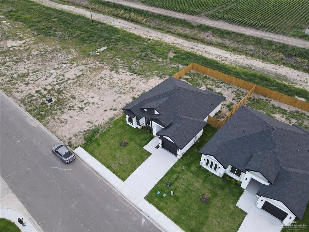 345 Leon Avenue, Elsa, Texas image 21