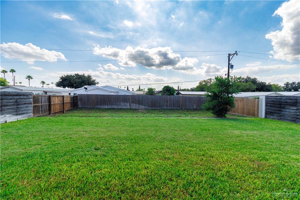 509 W Smith Drive, Pharr, Texas image 31