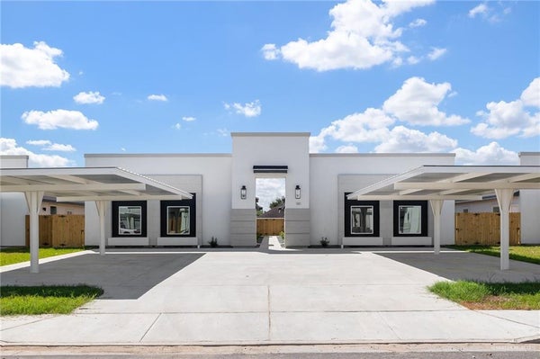 1001 SUGAR GARDEN AVE, PHARR, TX 78577 - Image fca3d8075e5dcb61a8a6d56bb52b7e1e/3099450777