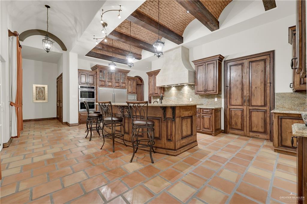 2304 Antigua Drive, Mission, Texas image 10